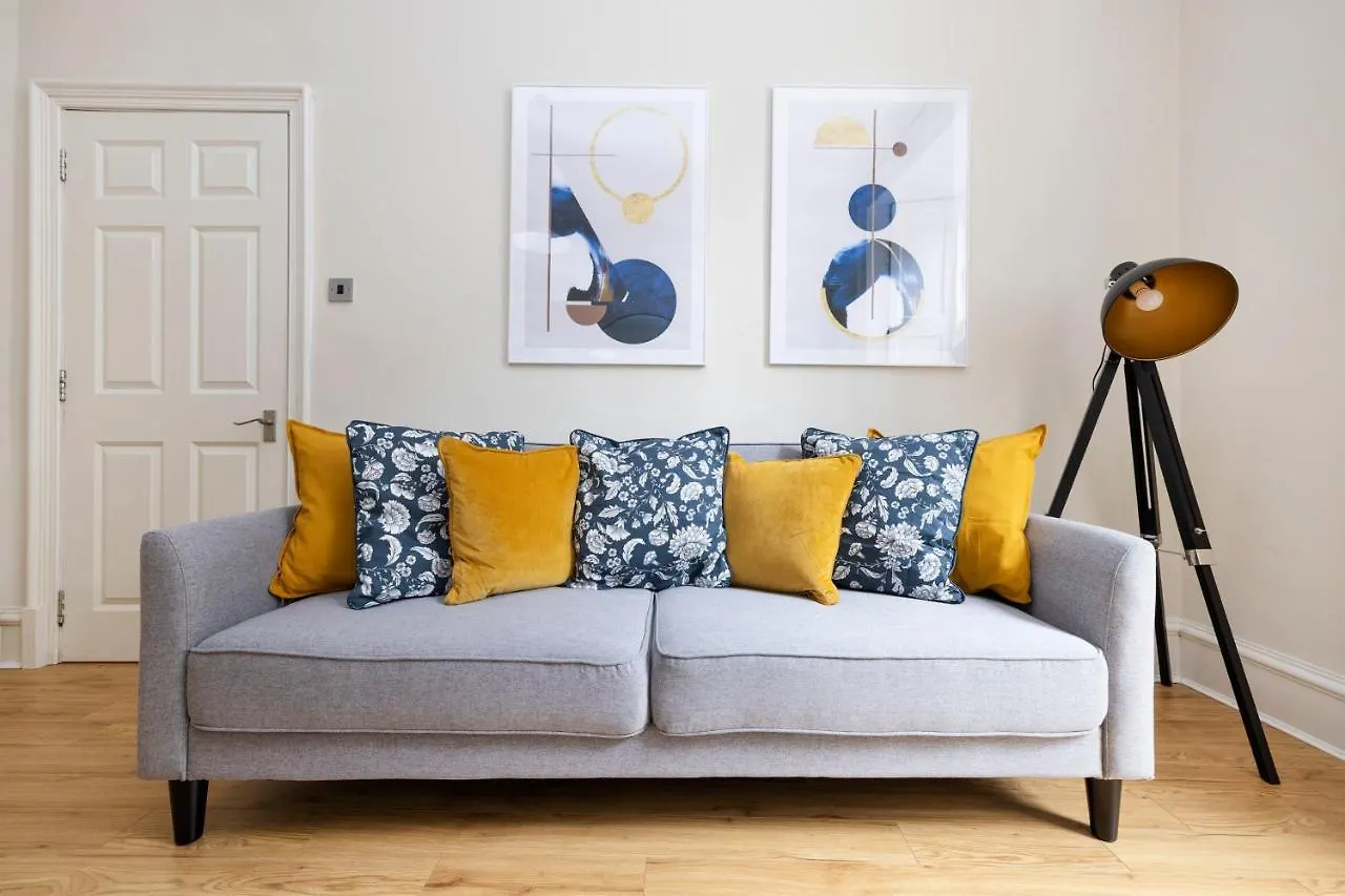 Joivy Chic Apartment Near Stockbridge Market Edinburg