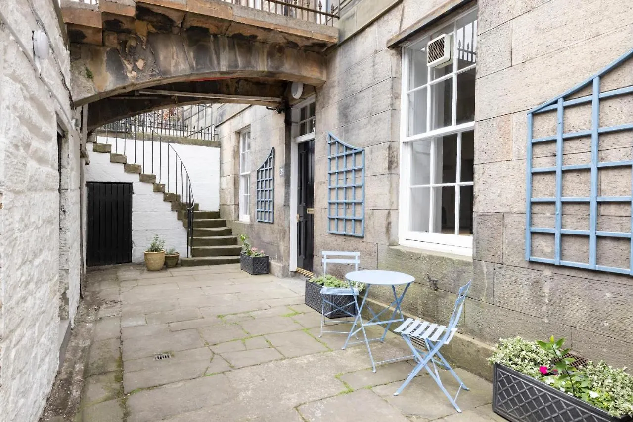 Joivy Chic Apartment Near Stockbridge Market Edinburg Storbritannien